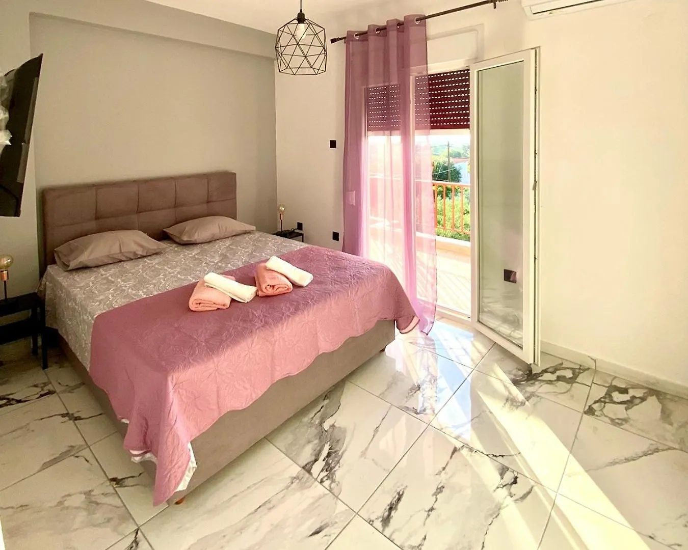 Eva\'S Apartments With Great View location